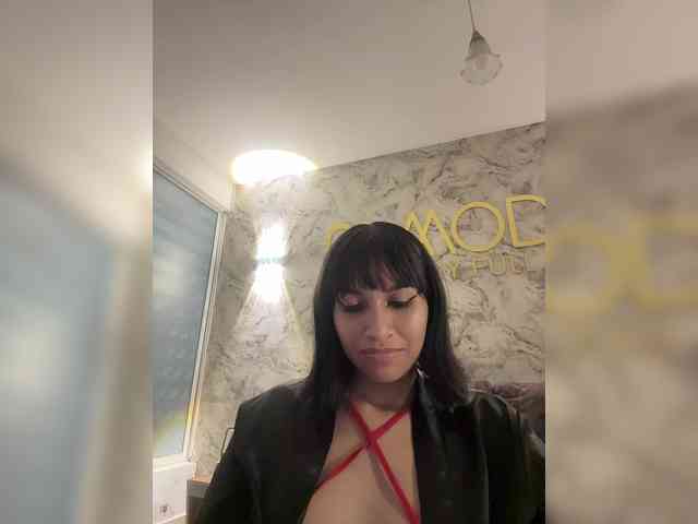 ChloeMontes webcam