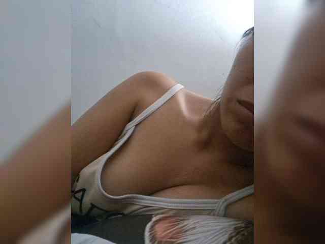 ChloeMontes webcam