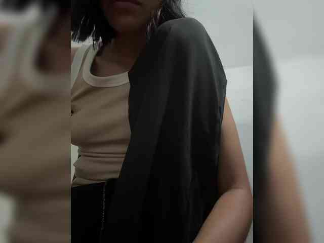 ChloeMontes webcam
