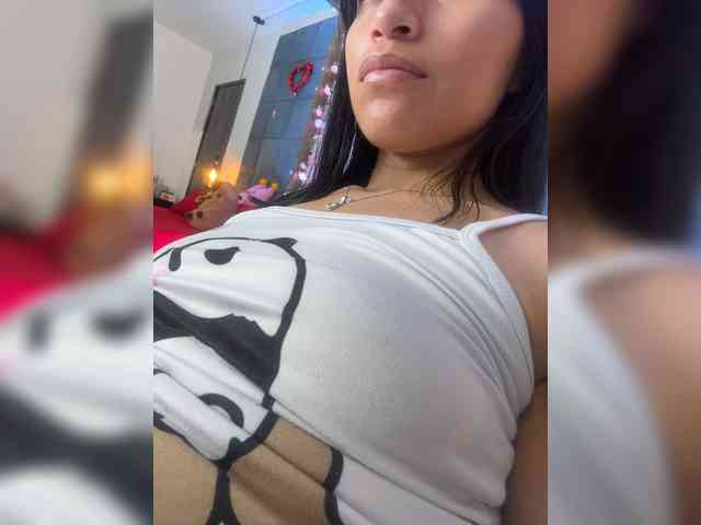 ChloeMontes webcam