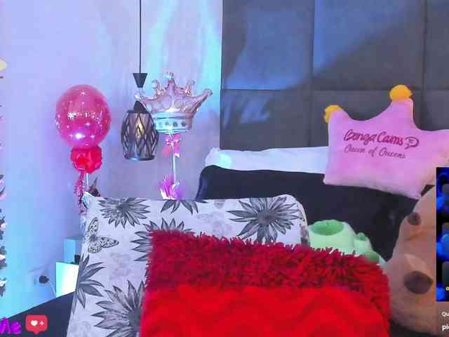 ChloeMontes webcam