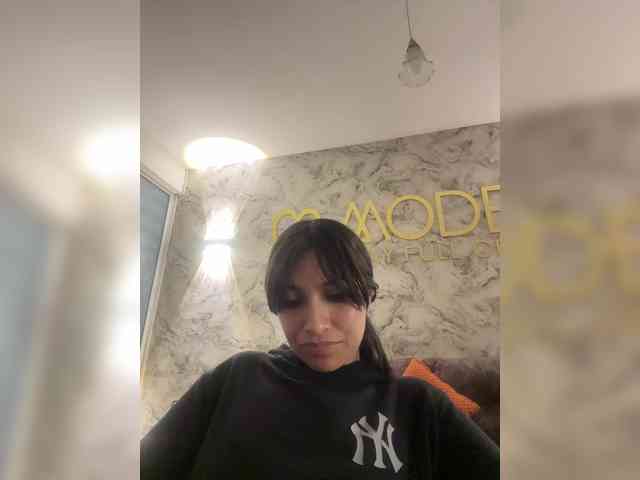 ChloeMontes webcam