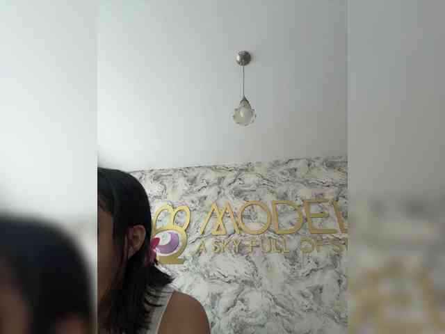 ChloeMontes webcam