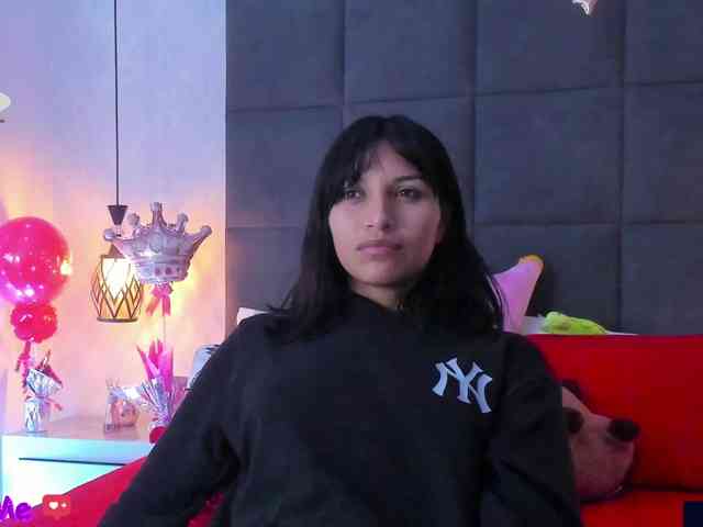 ChloeMontes webcam