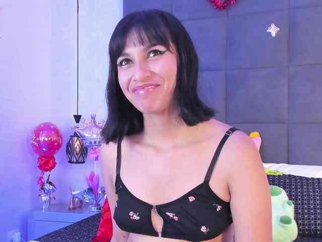 ChloeMontes webcam