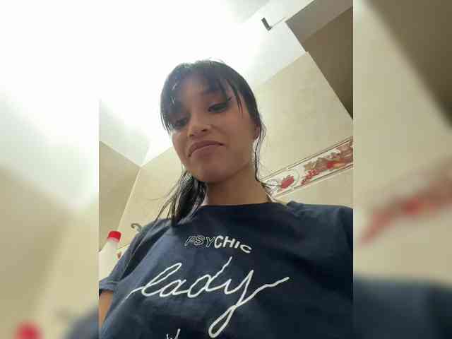 ChloeMontes Live Webcam on BongaCams