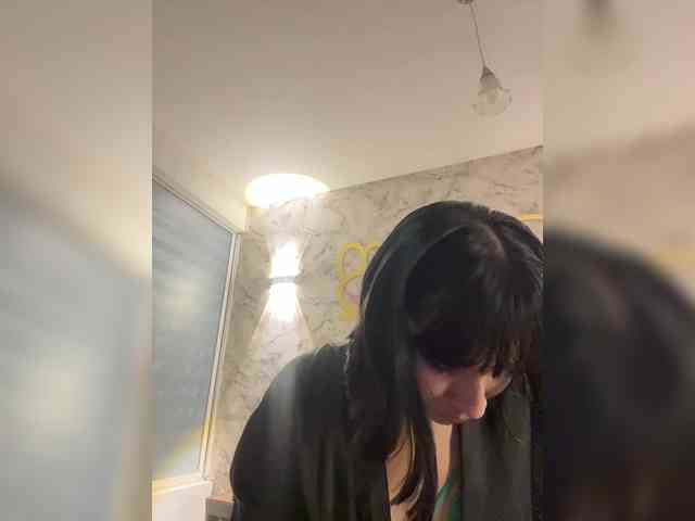 ChloeMontes Live Webcam on BongaCams