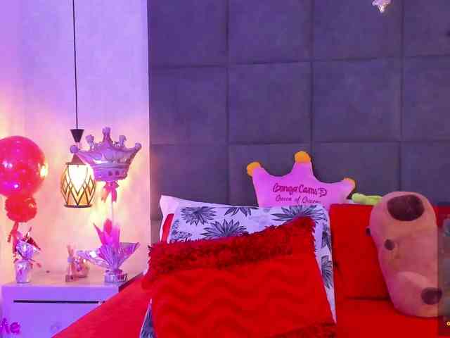 ChloeMontes webcam