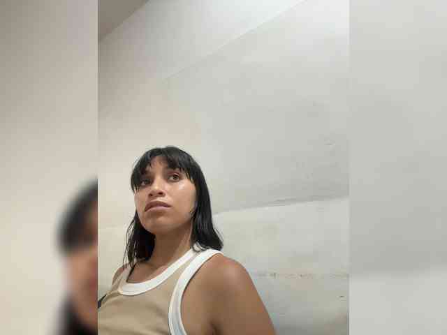 ChloeMontes webcam