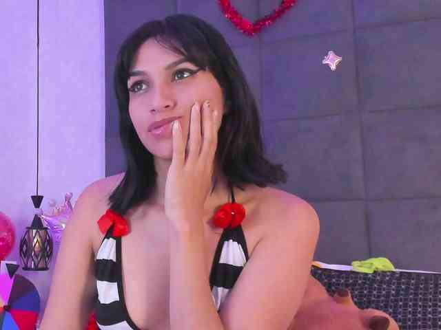 ChloeMontes webcam