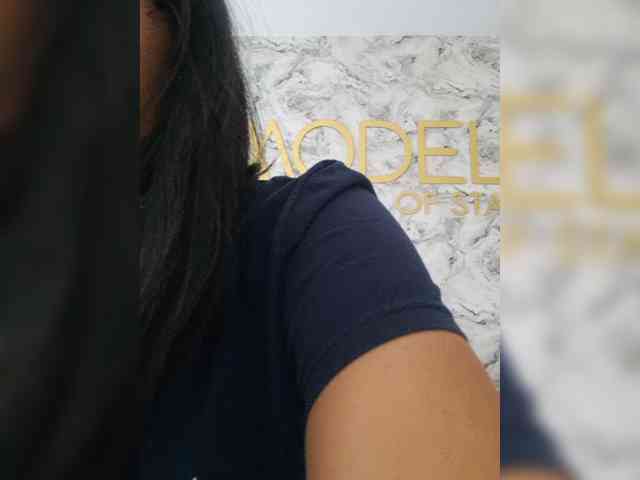 ChloeMontes webcam