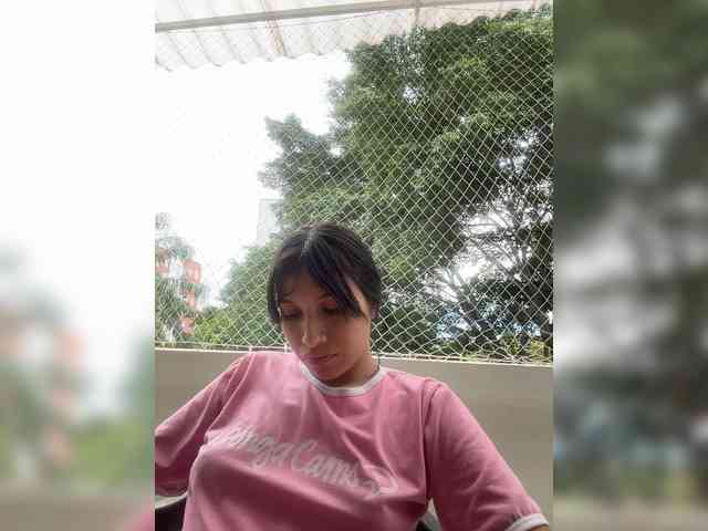 ChloeMontes webcam