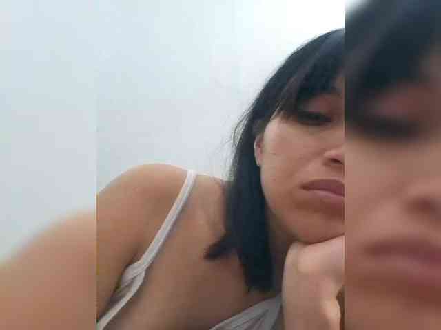 ChloeMontes webcam