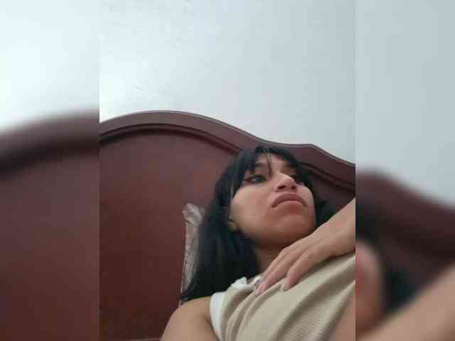 ChloeMontes webcam