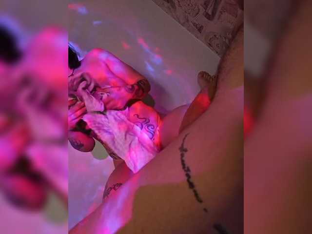 Preview of l0ve-l0ver