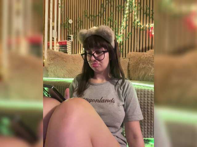 MiaLiaHot live cam on BongaCams