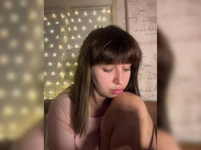 MiaLiaHot