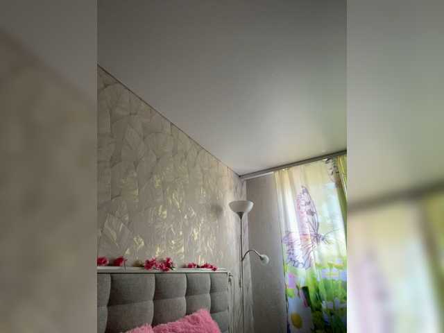 MiaLiaHot