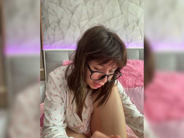 MiaLiaHot