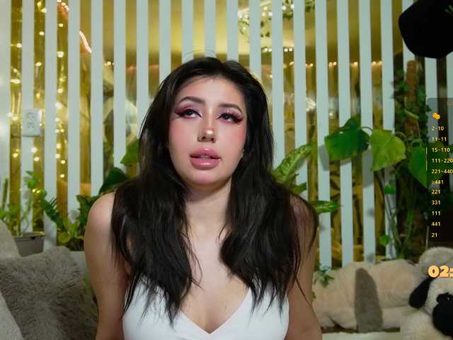 MiaLiaHot's BongaCams profile