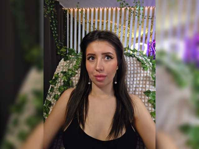 celca MiaLiaHot