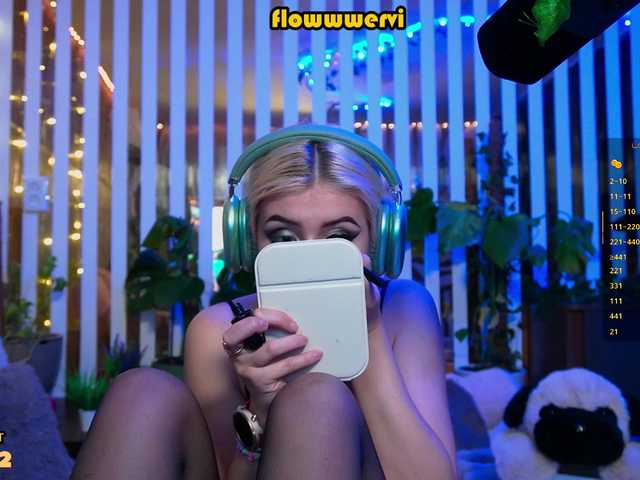 FlowwwerGirl