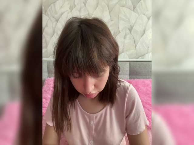 MiaLiaHot