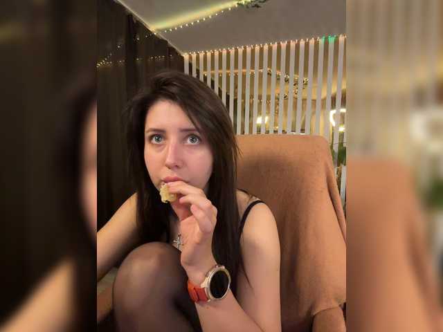 MiaLiaHot