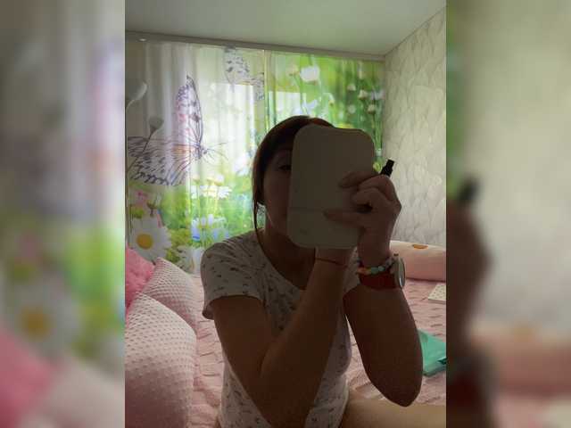 MiaLiaHot