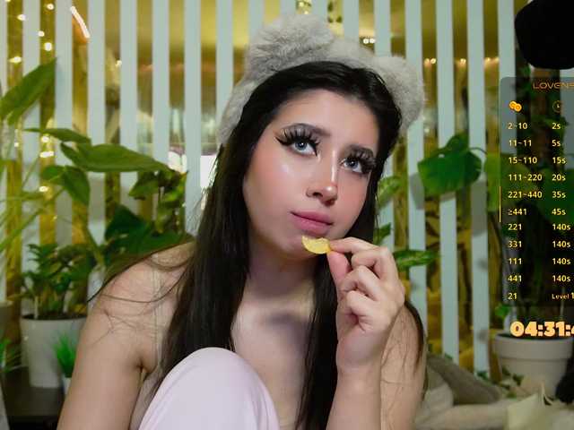 MiaLiaHot's BongaCams profile