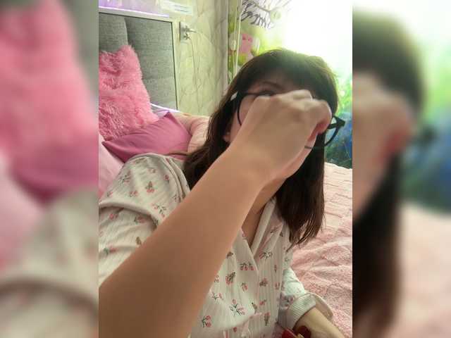 MiaLiaHot
