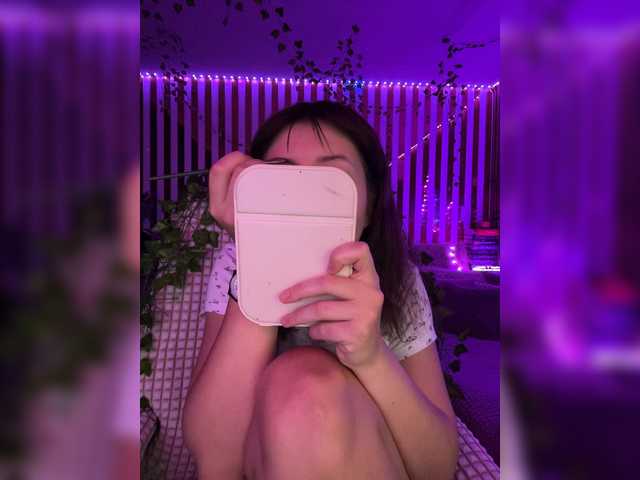 MiaLiaHot