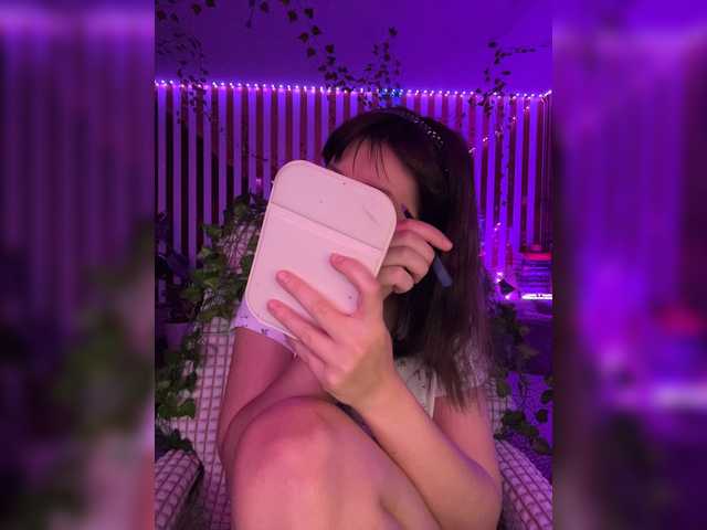 MiaLiaHot