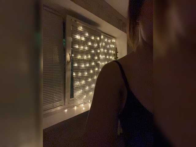 MiaLiaHot