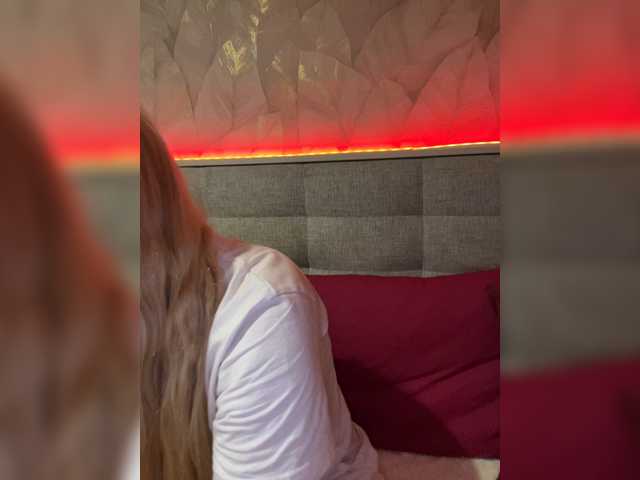 MiaLiaHot