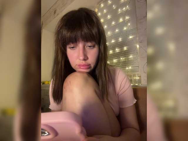 MiaLiaHot