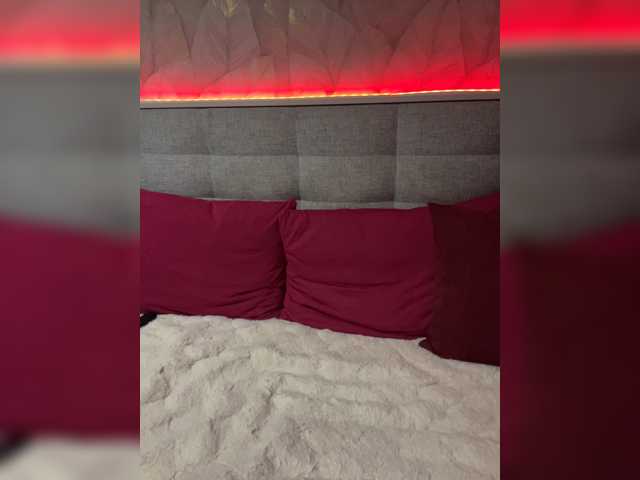 MiaLiaHot