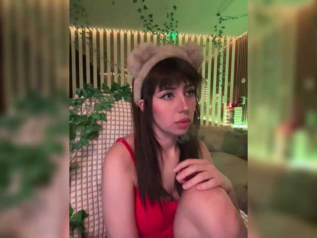 MiaLiaHot