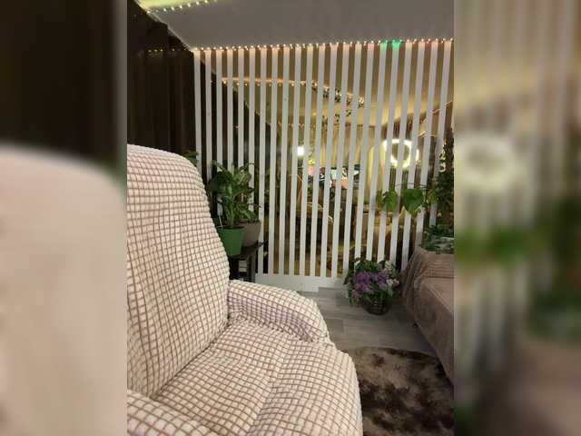  MiaLiaHot chat room