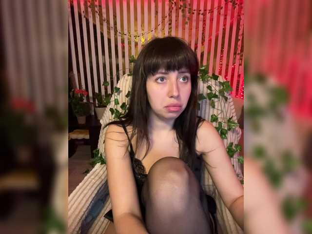 MiaLiaHot