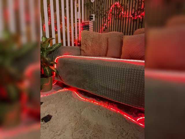 MiaLiaHot live cam