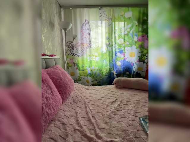 MiaLiaHot