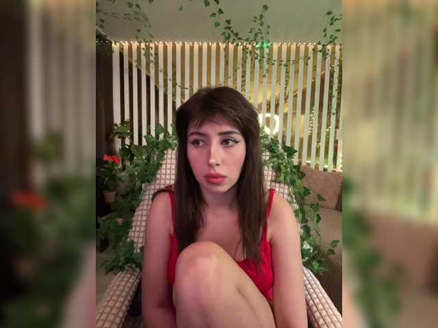 MiaLiaHot