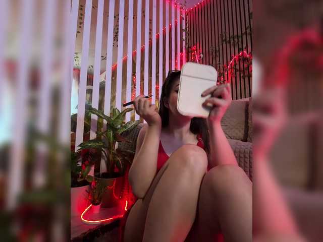 MiaLiaHot live cam on BongaCams