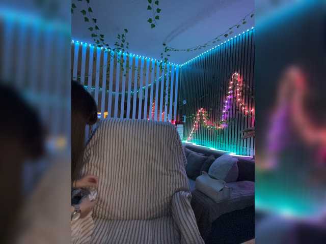 MiaLiaHot