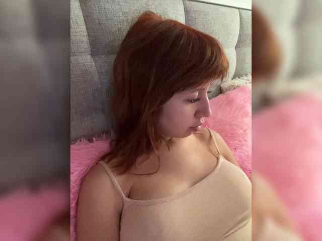 -violetttttka-'s cam show statistics and live stream