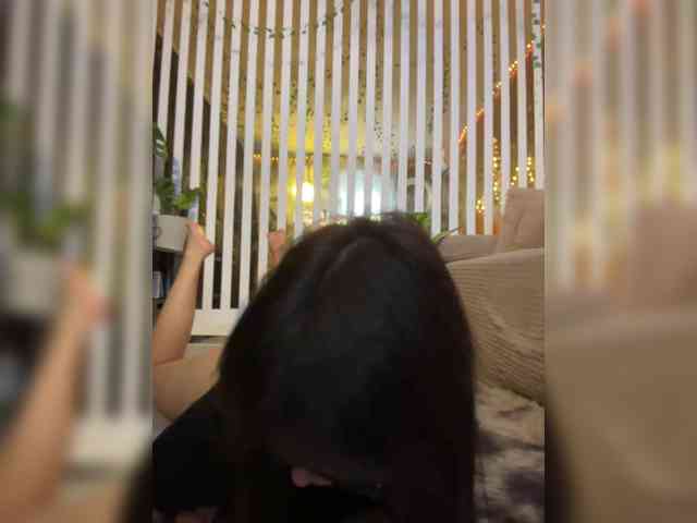 MiaLiaHot