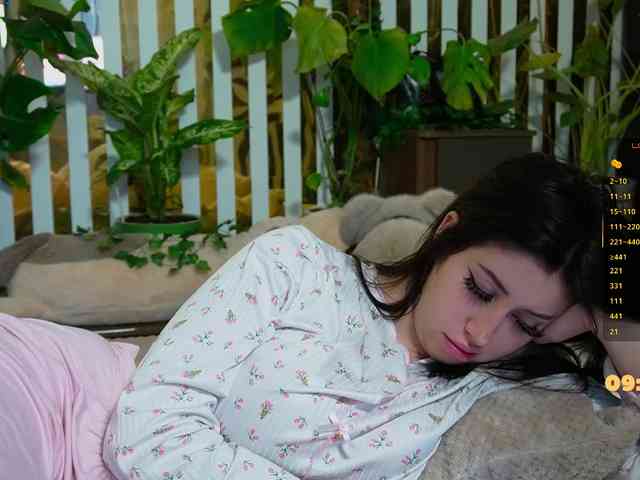 free live cam sex MiaLiaHot