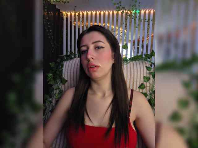 MiaLiaHot