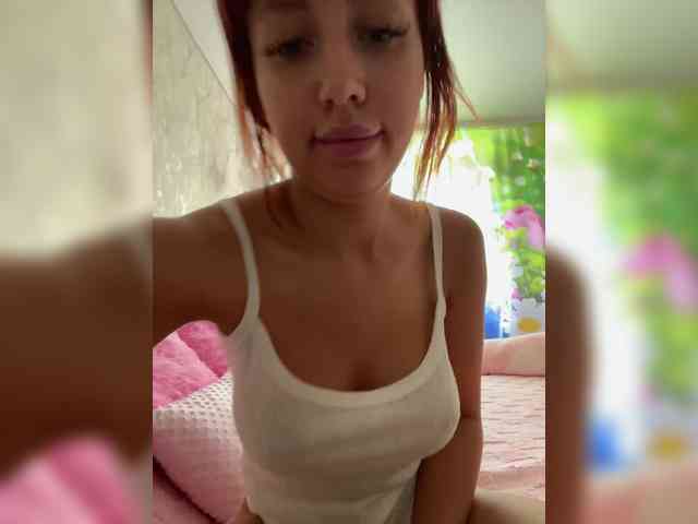 free live cam sex MiaLiaHot